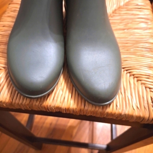 Jack Rogers Olive Green Ankle Rain Boots - Size 8 - Picture 6 of 7